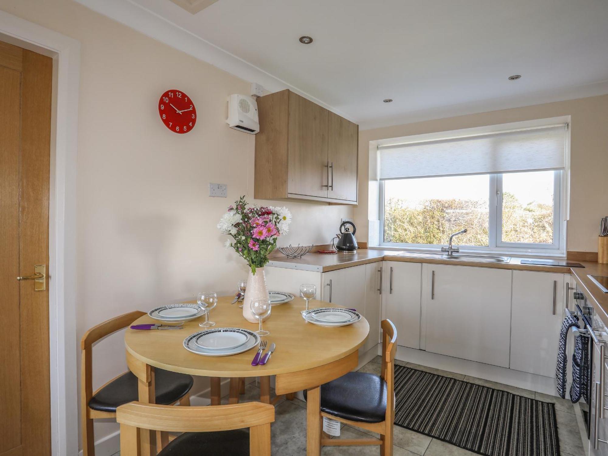 Tan Twr Farm Cottage Dwyran Екстериор снимка