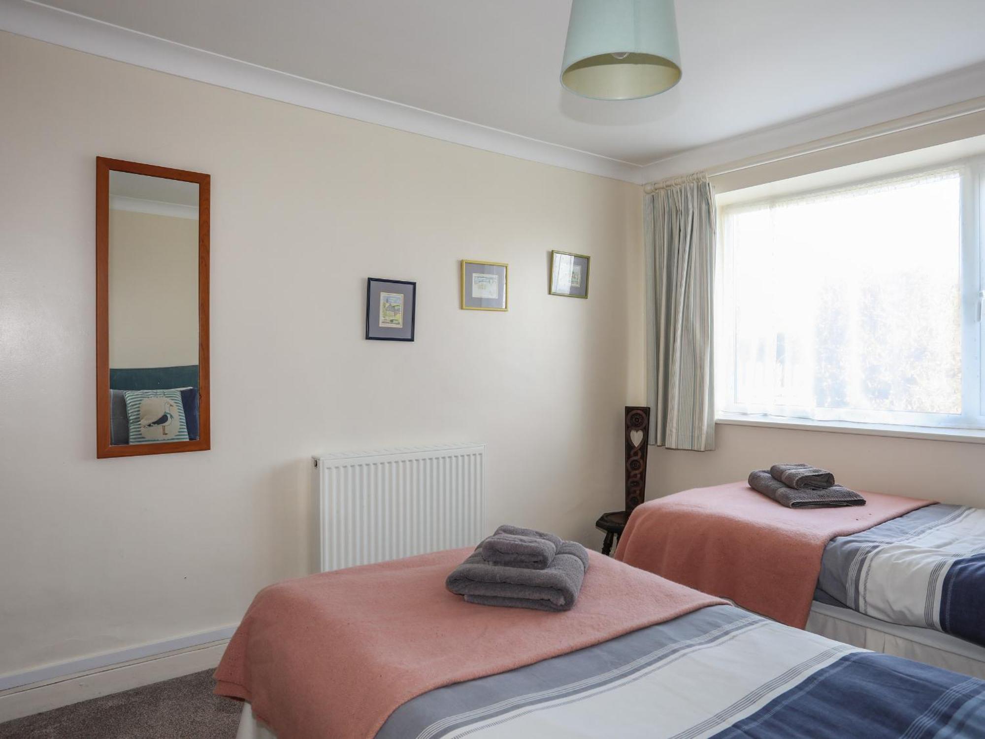 Tan Twr Farm Cottage Dwyran Екстериор снимка